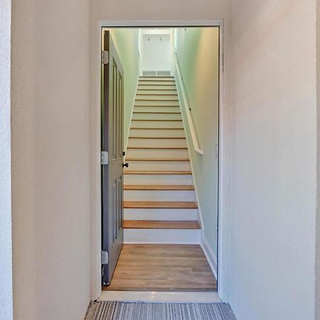 Gaston Hideaway Apartment Savannah Exterior photo